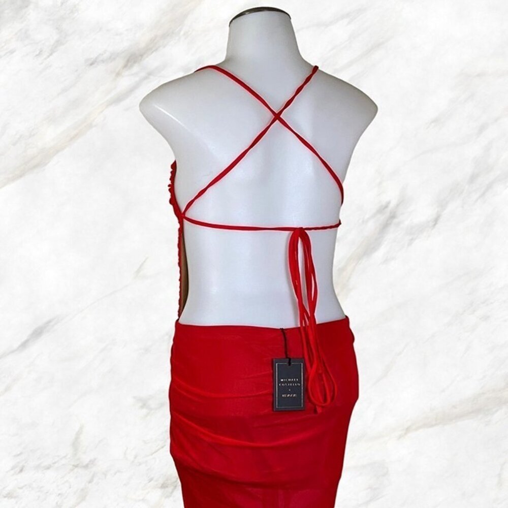 Michael Costello xRevolve Follie Gown in Red - Picture 10 of 12